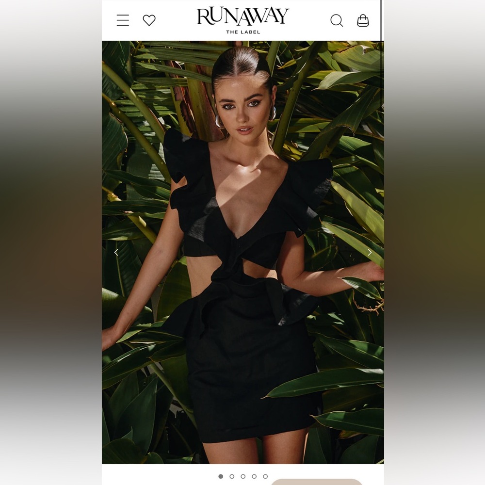 Seven wonders black Nassau mini dress! Runaway the label